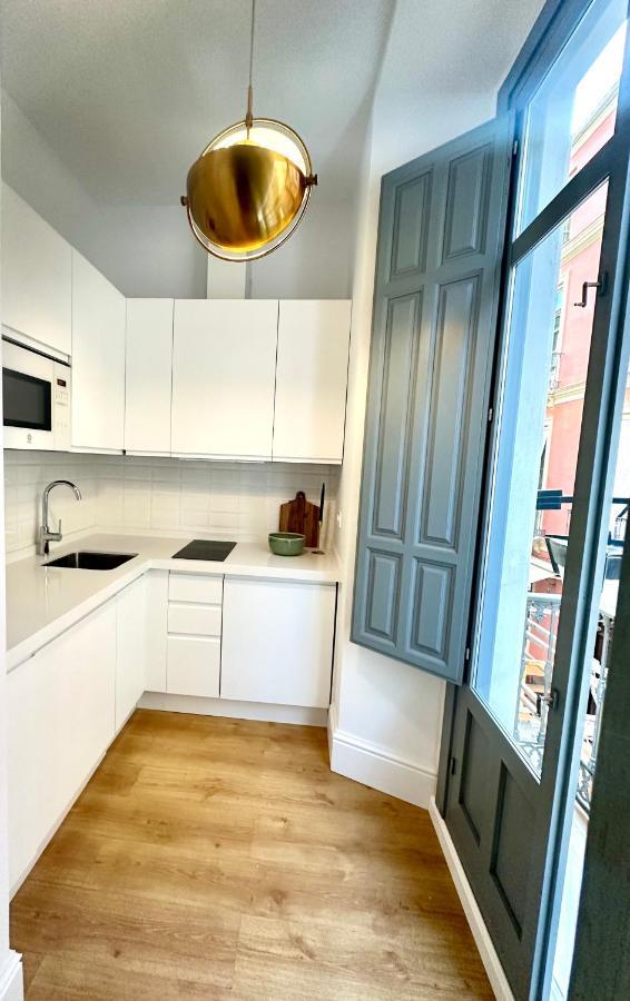 Bakari Centro Apartment Malaga Luaran gambar